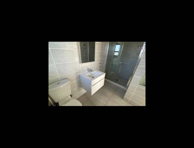 1 BEDROOM APARTMENT FOR SALE IN WATERFALL